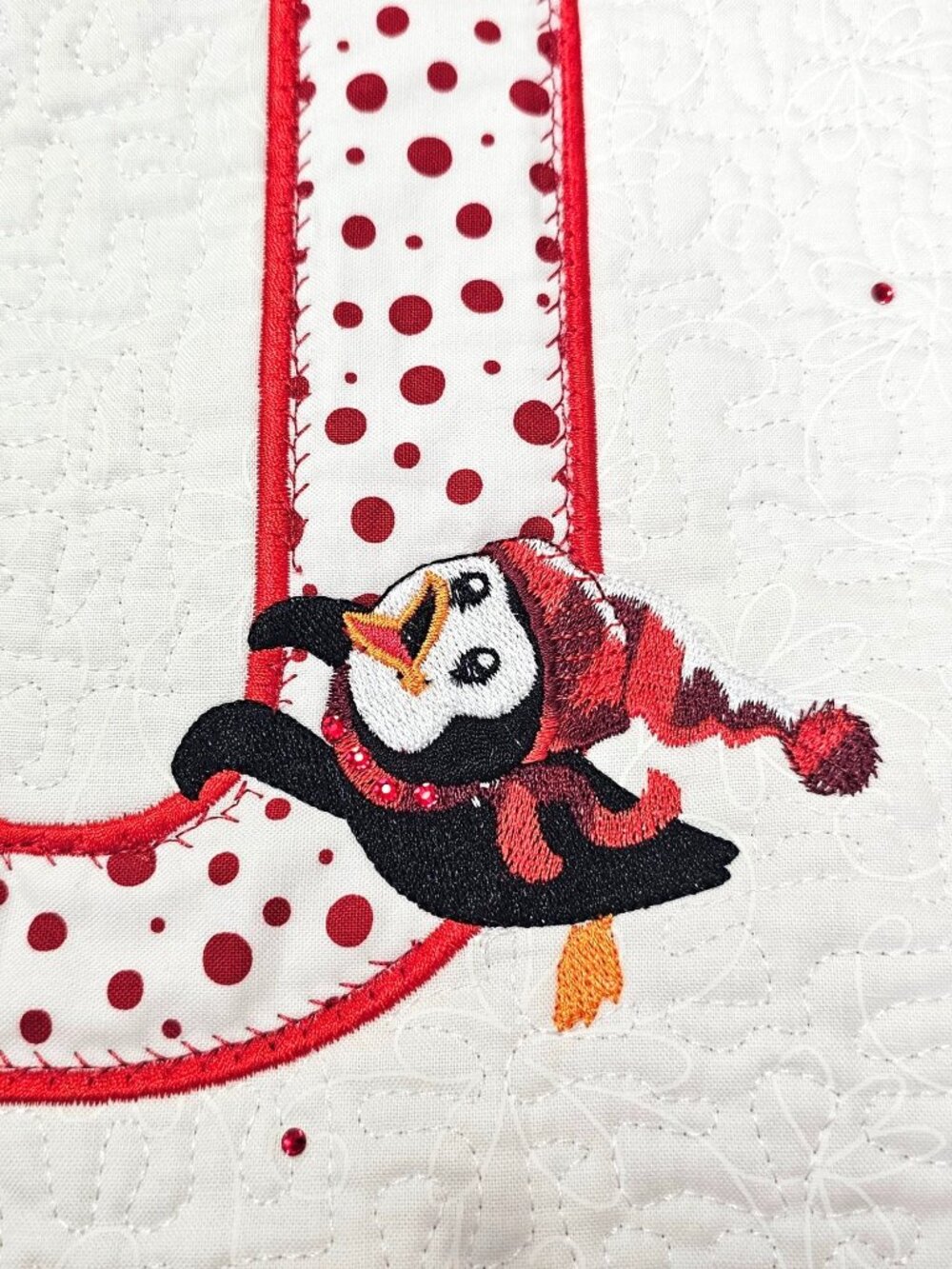 Christmas JOY Quilted Vertical Banner 33" Holiday Wall Hanging Applique vintage - Picture 5 of 8